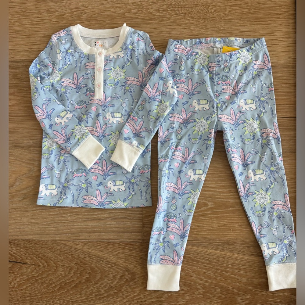 Roller Rabbit Pastel Kids Pajama Set